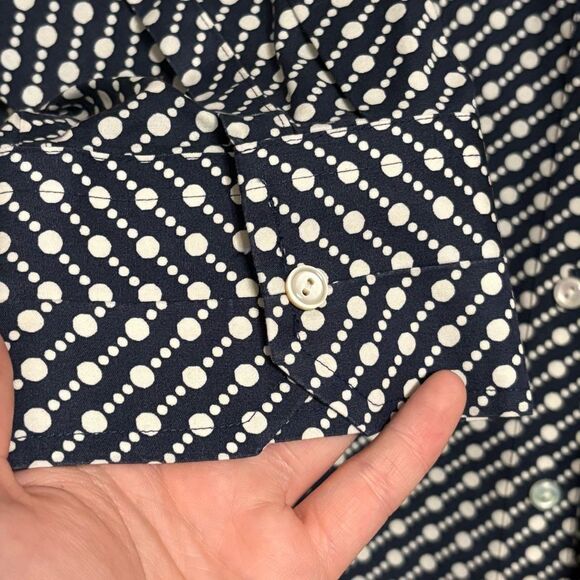 Talbots Navy White Button Up Cotton Blouse Polka Dot Wrinkle Resistant Petite 12 - Picture 6 of 11